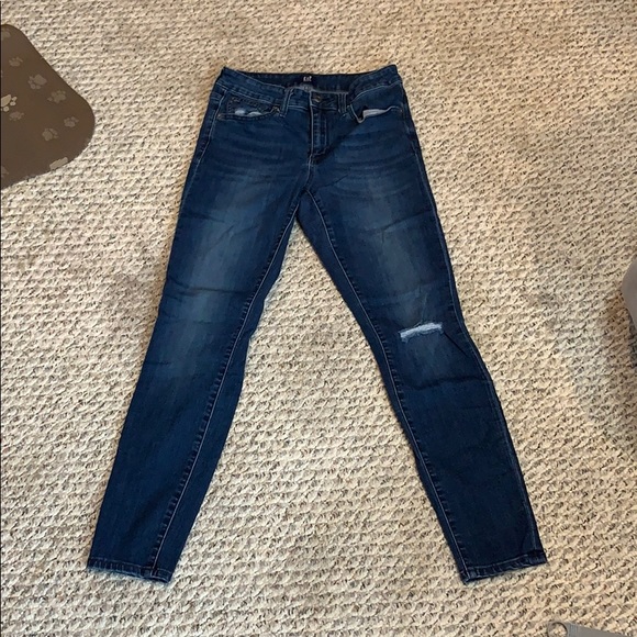 GAP Dark Wash Jeans — BARELY WORN - Picture 1 of 3